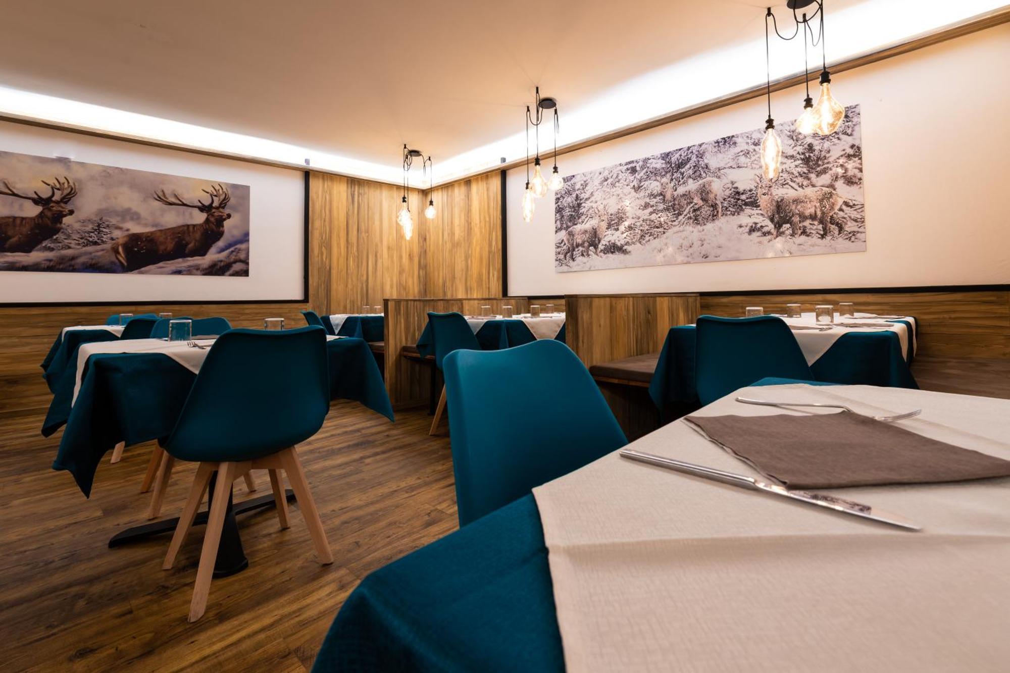 Hotel Fortini Мадона ди Кампильо Екстериор снимка