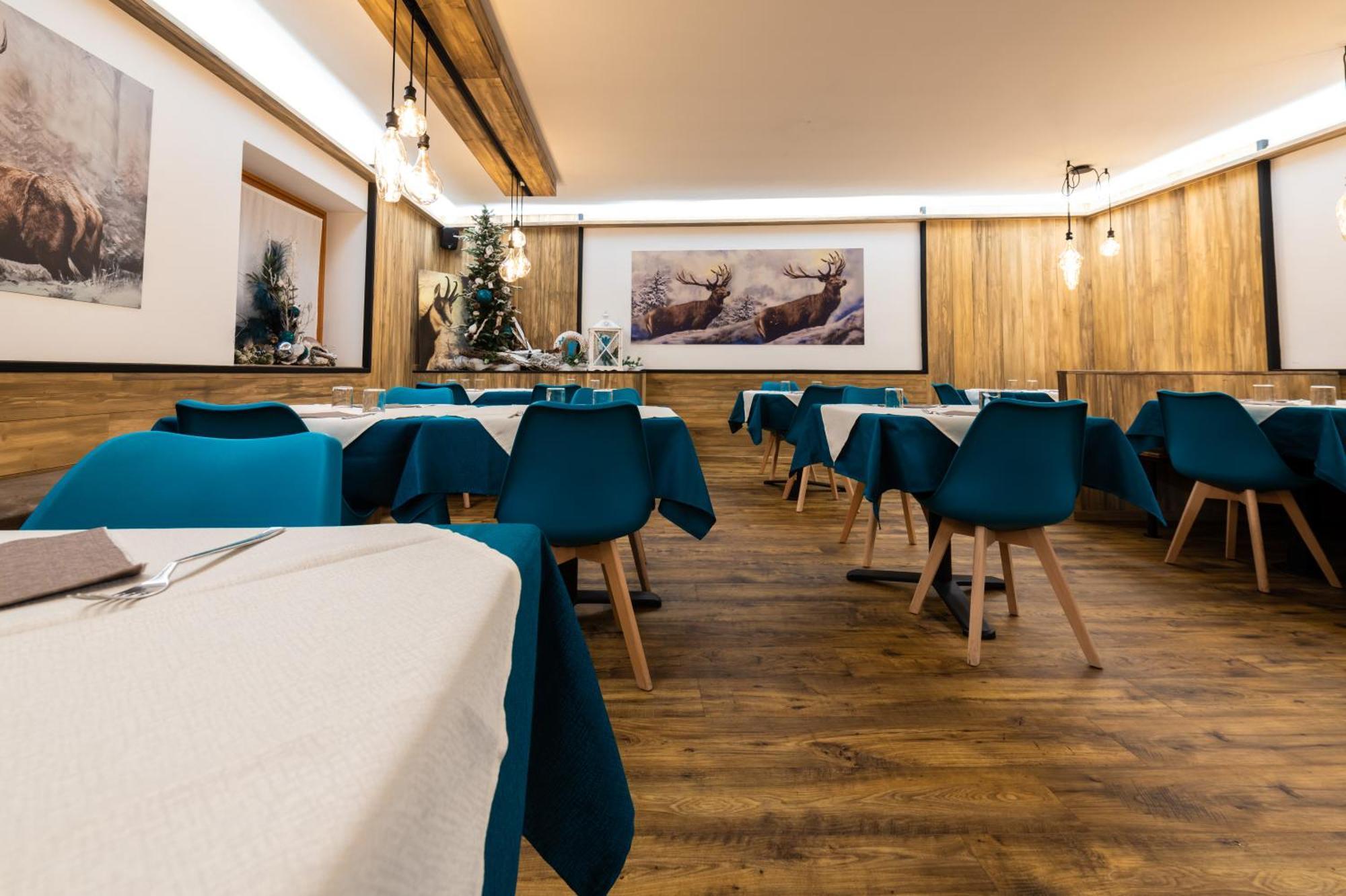 Hotel Fortini Мадона ди Кампильо Екстериор снимка