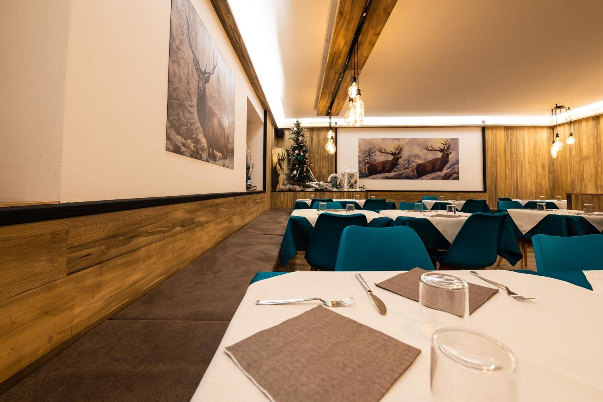Hotel Fortini Мадона ди Кампильо Екстериор снимка